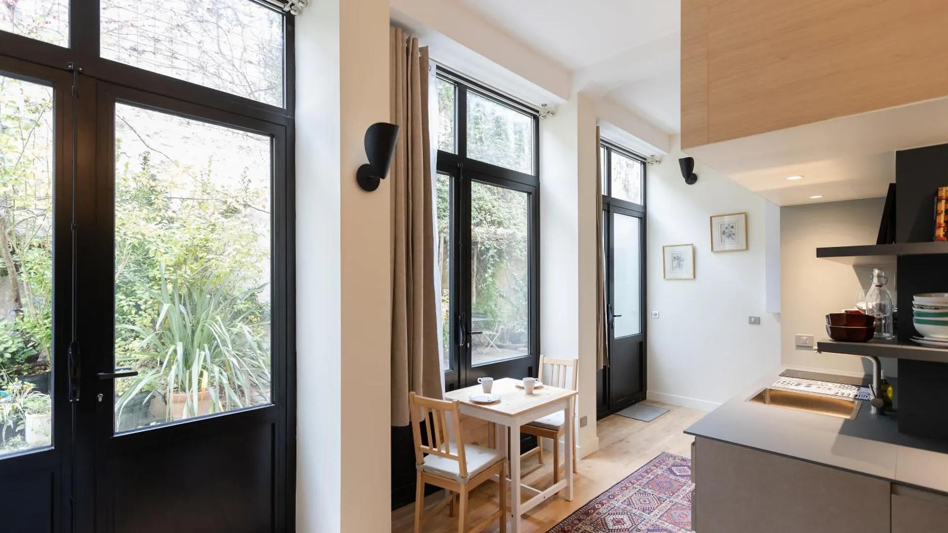 Appartement A Deux Pas Du Canal contacts